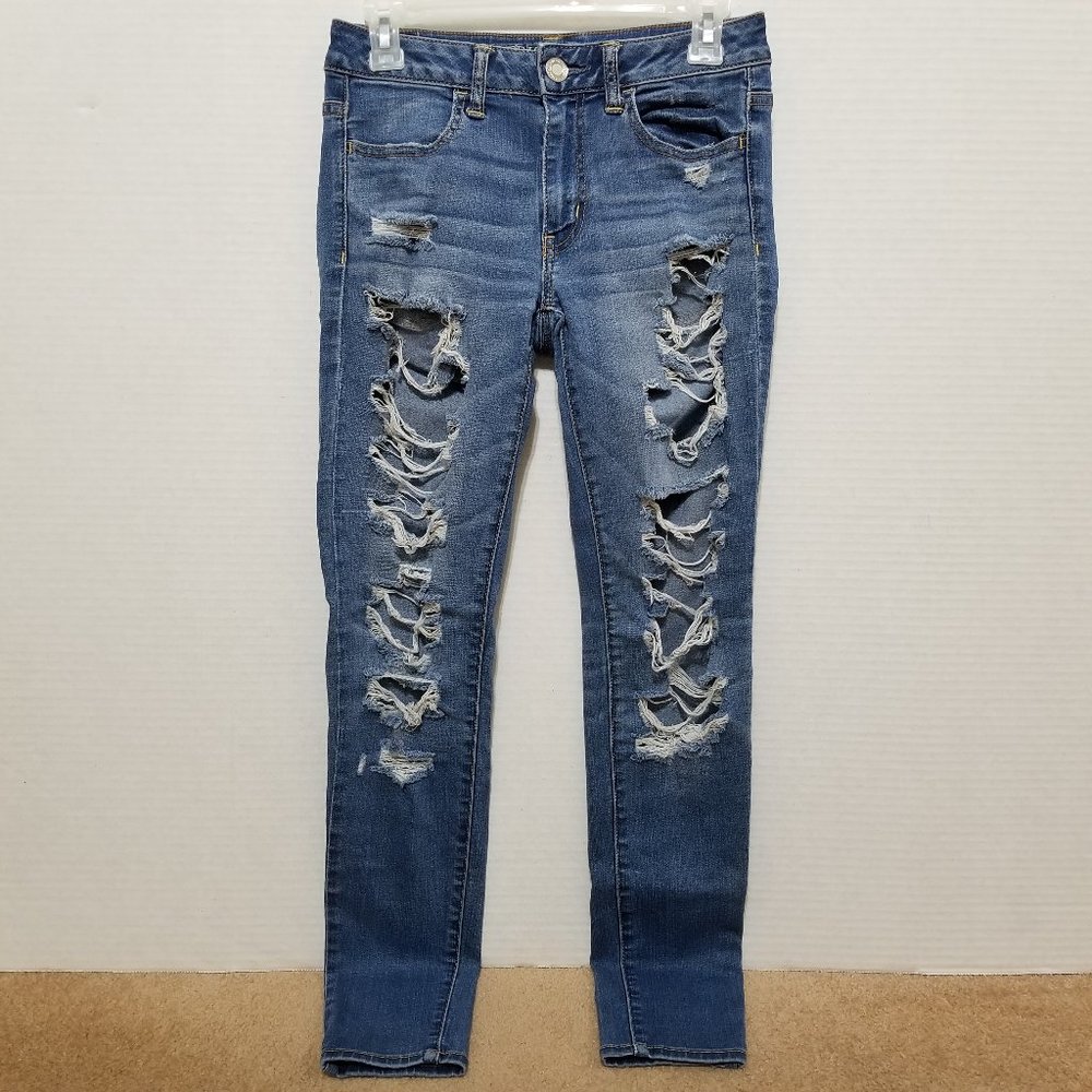 American Eagle jeans 4 Jegging distressed destroyed ripped torn grunge whiskered